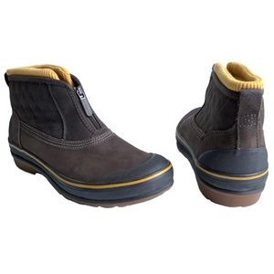 clarks muckers fog